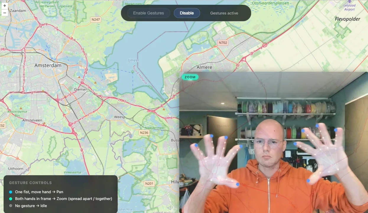 Map Gesture Controls — OpenLayers map with MediaPipe hand tracking